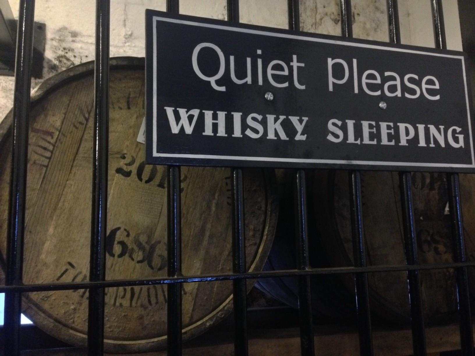 Whisky sleeping Bild: @Pumagrl22 via Twenty20